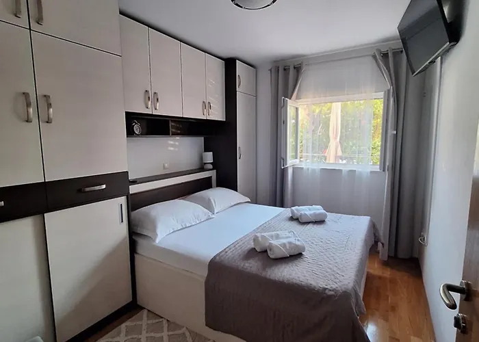 Amarea Апартаменти Макарська