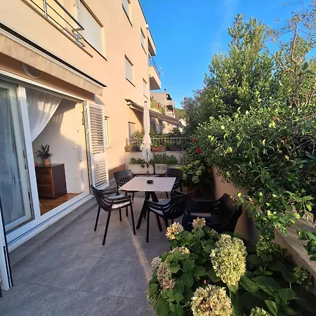 Amarea Lägenhet Makarska